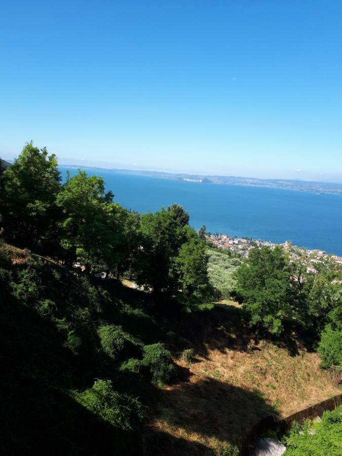 Casa Patrizia Daire Torri Del Benaco Dış mekan fotoğraf